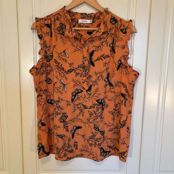 Ricki's Tops - Feminine ruffled sleeve/collar women's blouse with butterflies & dragonflies LG